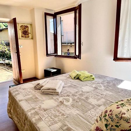 Apartmán Casa Elena Sueglio Exteriér fotografie