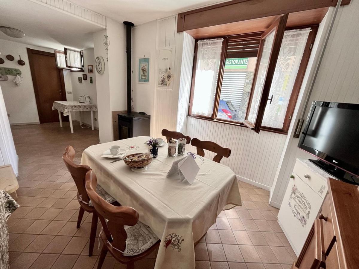Apartmán Casa Elena Sueglio Exteriér fotografie